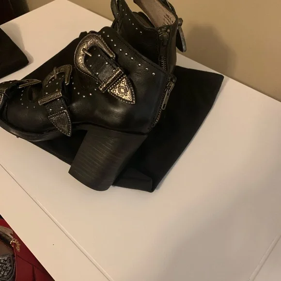 Freebird open toe western style sandal - Picture 6 of 9